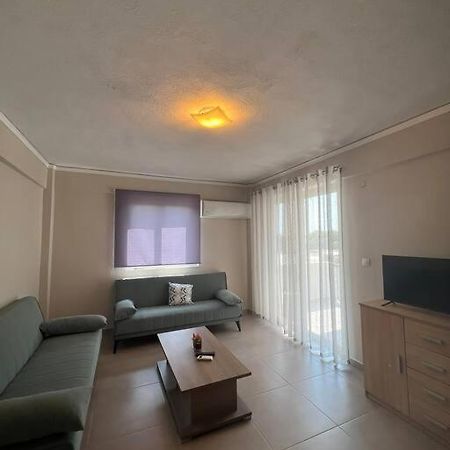 Διαμέρισμα Στο Τολό , Κοντά Στην Ψιλή Άμμο Apartment Luaran gambar